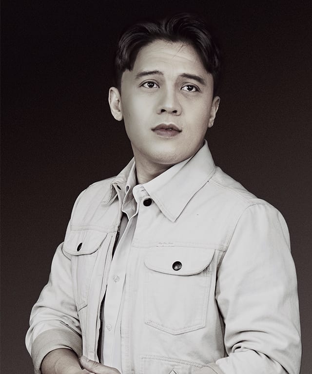 Tim Pavino as Buddy Foster in Side Show. Photo courtesy of The Sandbox Collective